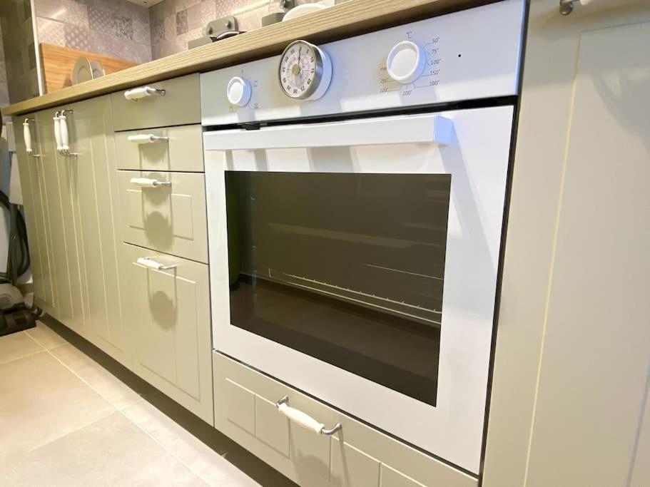 New Studio Apartment In Central Budapest - Free Parking מראה חיצוני תמונה